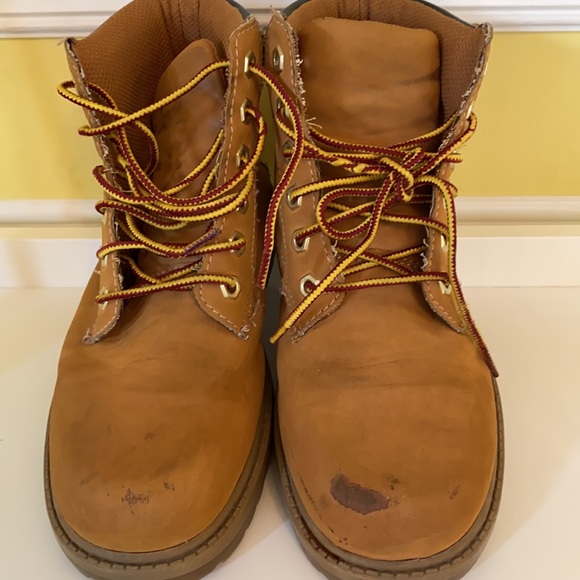 Eddie Bauer workwear inspired lace up ankle boots brown wheat color - Picture 8 of 11